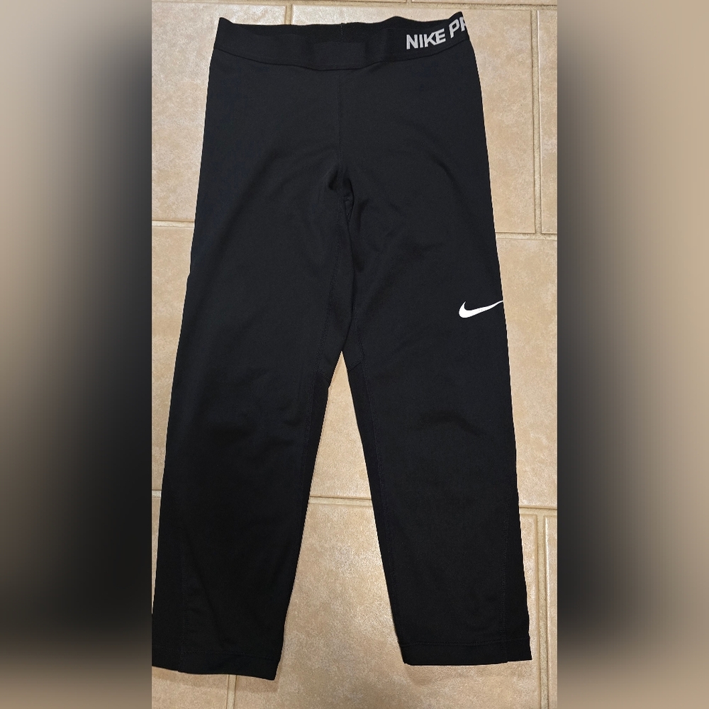 Nike Pro Womens Leggings
